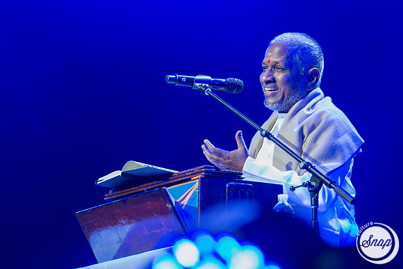 Maestro charms the audience